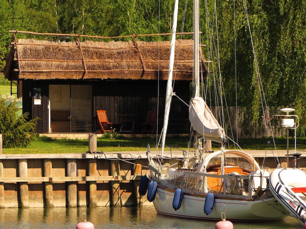 Laupunen Peterzens Boathouse 빌라 외부 사진